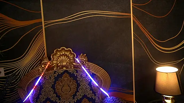 MagicPeachh  online show from 6, 3, 2025