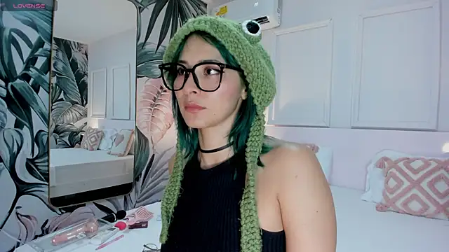 Ramona Flower online show from 28, 11, 2025