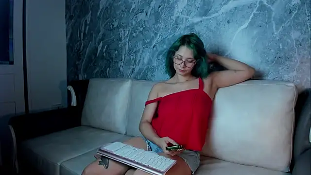 Ramona Flower online show from 3, 12, 2025