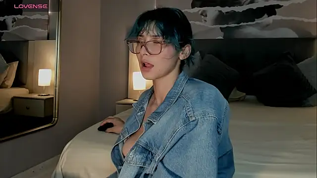 Ramona Flower online show from 19, 12, 2025