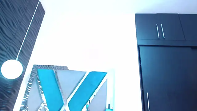 Victoria Coleman online show from 17, 9, 2025