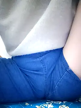 Snapshot of Kute_sex18 chatting on 29, 1, 2025 Kute sex18 online show from 29, 1, 2025