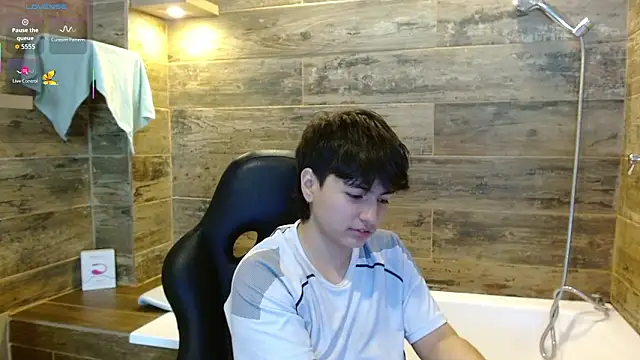 Bryce Evans online show from 4, 3, 2026