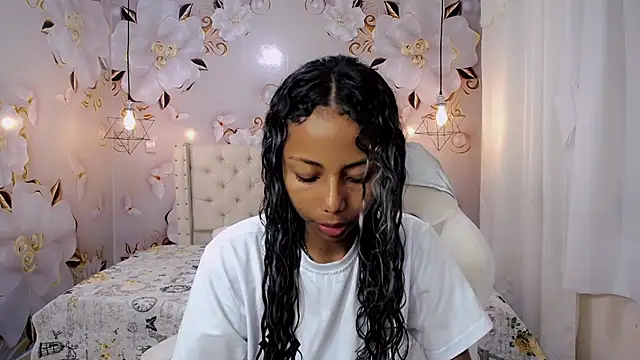 jasmin brunette  online show from 31, 1, 2025