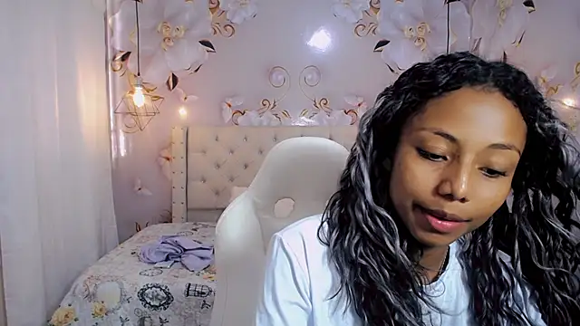 jasmin brunette  online show from 13, 2, 2025