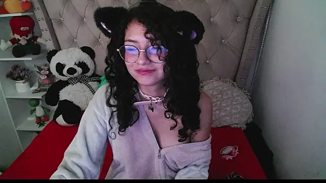 CherieCurl online show from 28, 10, 2025