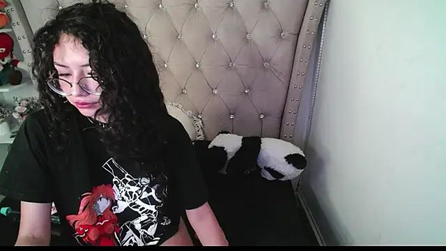 CherieCurl online show from 23, 9, 2025