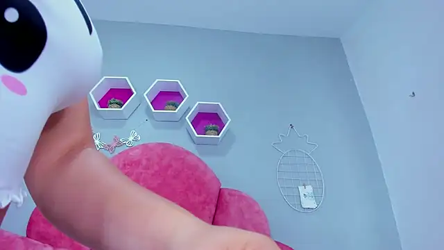 Snapshot of LilithSmith_ chatting on 8, 3, 2025 LilithSmith online show from 8, 3, 2025