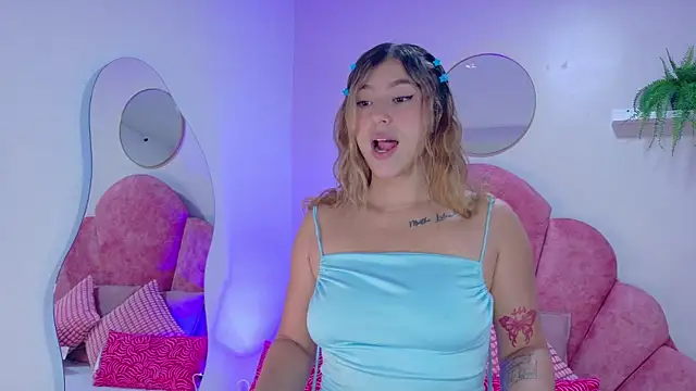 Snapshot of LilithSmith_ chatting on 19, 9, 2025 LilithSmith online show from 19, 9, 2025