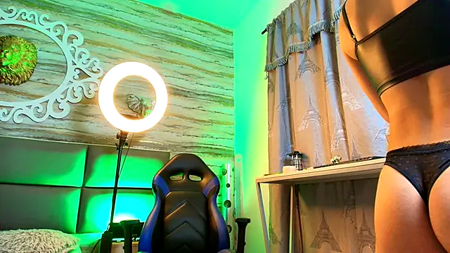 Bella salvatore online show from 21, 9, 2025