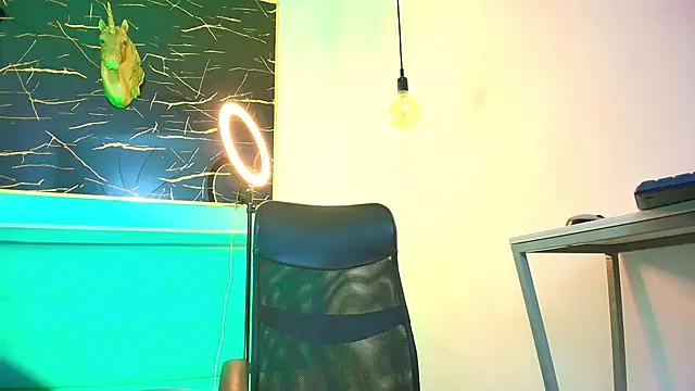 Bella salvatore online show from 16, 11, 2025