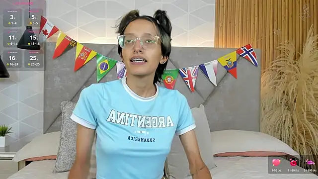 Snapshot of Marge_lasander chatting on 7, 7, 2026 Marge lasander online show from 7, 7, 2026