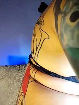 taaylor33 online show from 20, 3, 2025