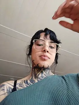 taaylor33 online show from 14, 5, 2026