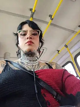 taaylor33 online show from 13, 5, 2026