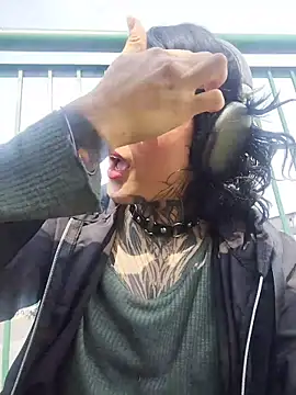 taaylor33 online show from 12, 2, 2026