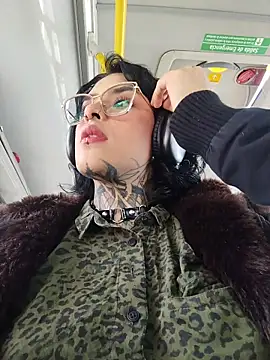 taaylor33 online show from 17, 2, 2026