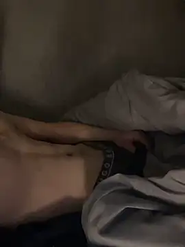 Snapshot of teenboy2737 chatting on 10, 2, 2026 teenboy2737 online show from 10, 2, 2026