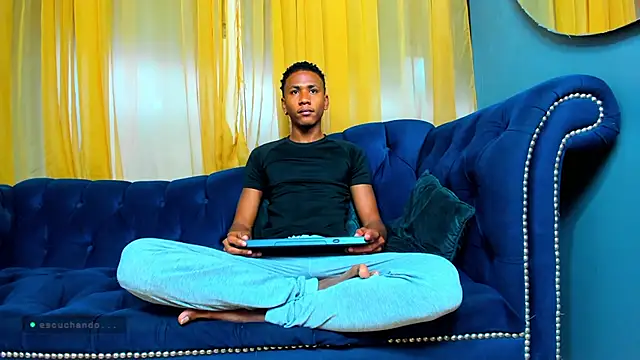 Ethan Fox11 online show from 12, 5, 2026