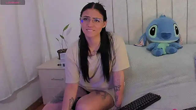 anny roberts online show from 29, 11, 2025