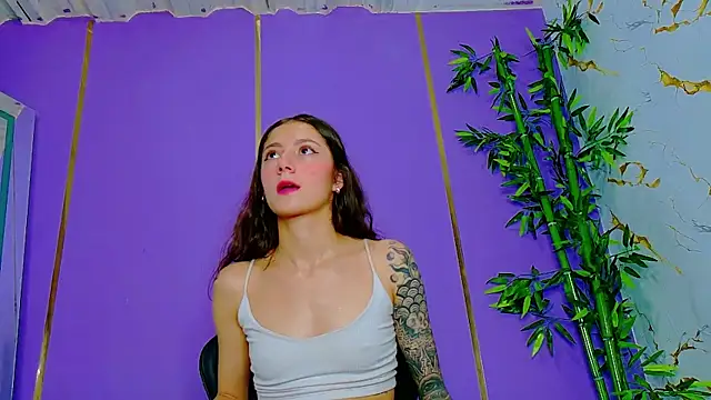 scarlet-jonesx online show from 10, 10, 2025