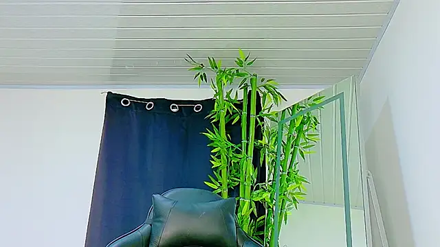 scarlet-jonesx online show from 27, 11, 2025