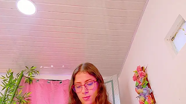 scarlet-jonesx online show from 27, 5, 2026