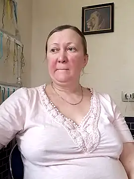 blondyaguar online show from 4, 12, 2025