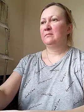 blondyaguar online show from 14, 2, 2025