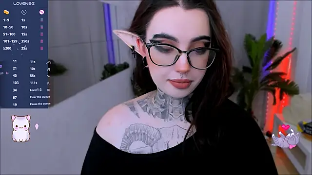 Dixi Pixi  online show from 1, 3, 2025