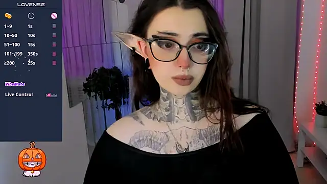 Dixi Pixi  online show from 6, 11, 2025