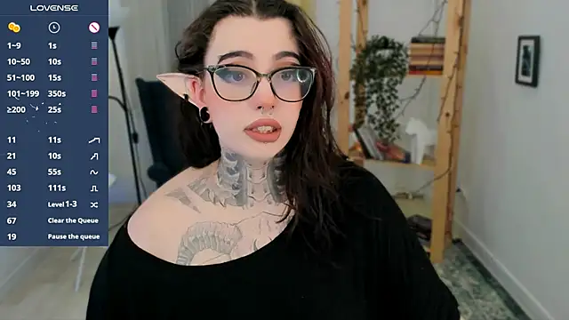 Dixi Pixi  online show from 27, 2, 2025