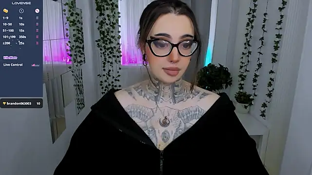 Dixi Pixi  online show from 5, 4, 2026