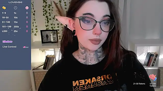 Dixi Pixi  online show from 17, 10, 2025