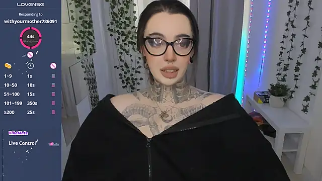 Dixi Pixi  online show from 15, 5, 2026