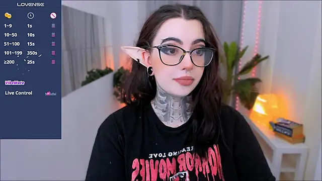 Dixi Pixi  online show from 23, 2, 2025