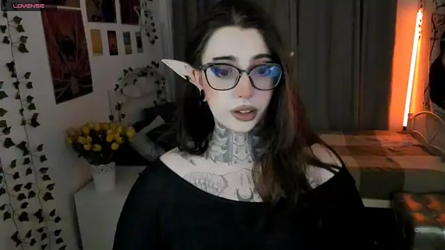 Dixi Pixi  online show from 28, 9, 2025