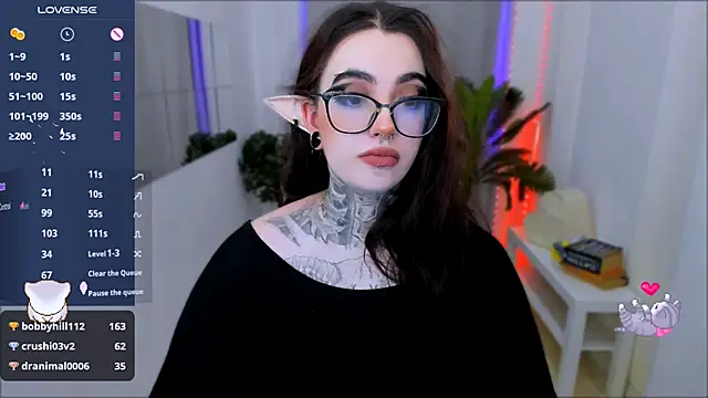 Dixi Pixi  online show from 1, 3, 2025