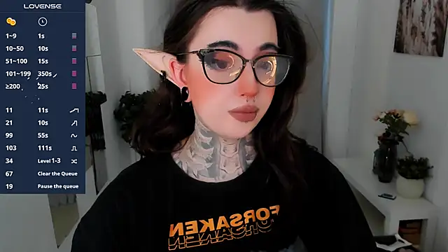 Dixi Pixi  online show from 12, 10, 2025