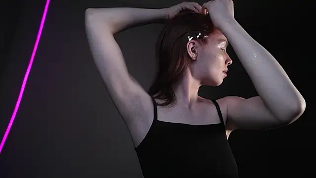 ginger hugs online show from 4, 3, 2026