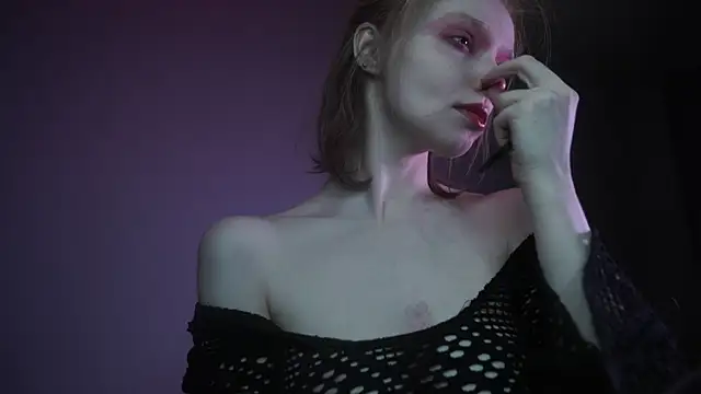 ginger hugs online show from 21, 10, 2025