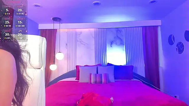 Chloe fischer  online show from 26, 2, 2025