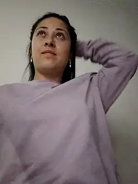 LisbethMoore  online show from 17, 4, 2026