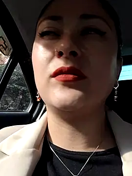 LisbethMoore  online show from 18, 4, 2026