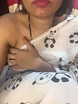 Snapshot of Spicy_sari_girl chatting on 21, 3, 2025 Spicy sari girl online show from 21, 3, 2025