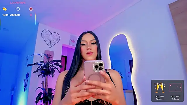 Snapshot of Pretty_Mariangel chatting on 9, 7, 2026 Pretty Mariangel online show from 9, 7, 2026