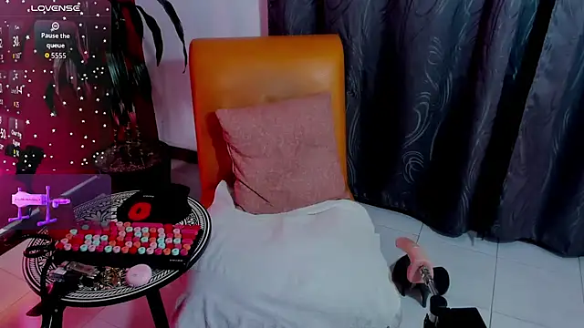 BrendaSex Hot online show from 3, 10, 2025