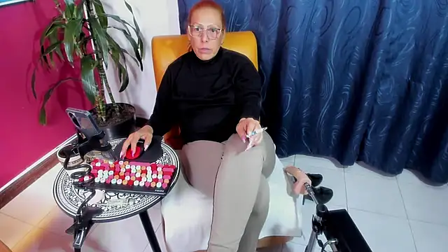 BrendaSex Hot online show from 27, 10, 2025