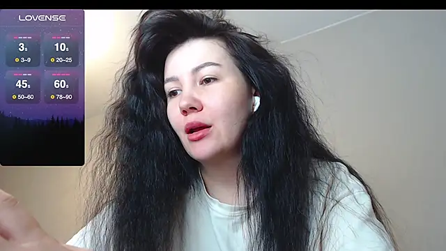 AlexaCruze online show from 14, 10, 2025