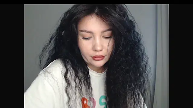 AlexaCruze online show from 13, 10, 2025